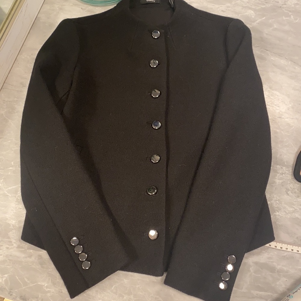 Theory jacket, black in new condition